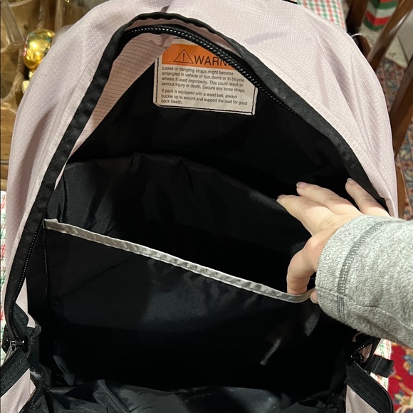 L.L. Bean Super Deluxe Backpack - Picture 7 of 11